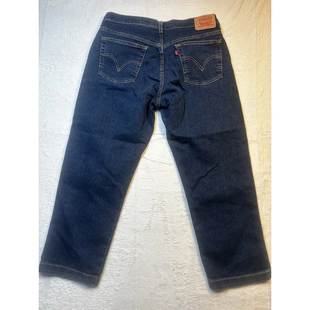 Levi's Classic‎ Slim Fit Jeans Women's Size 12 Mis Med Blue Stretch Denim